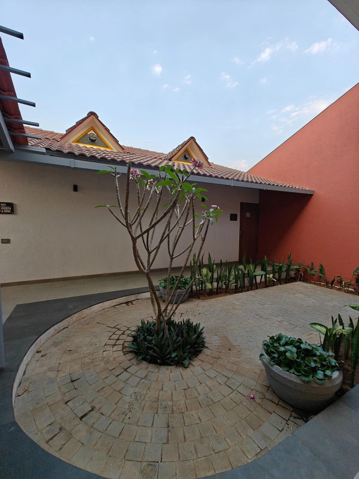 villas in Igatpuri with private pool