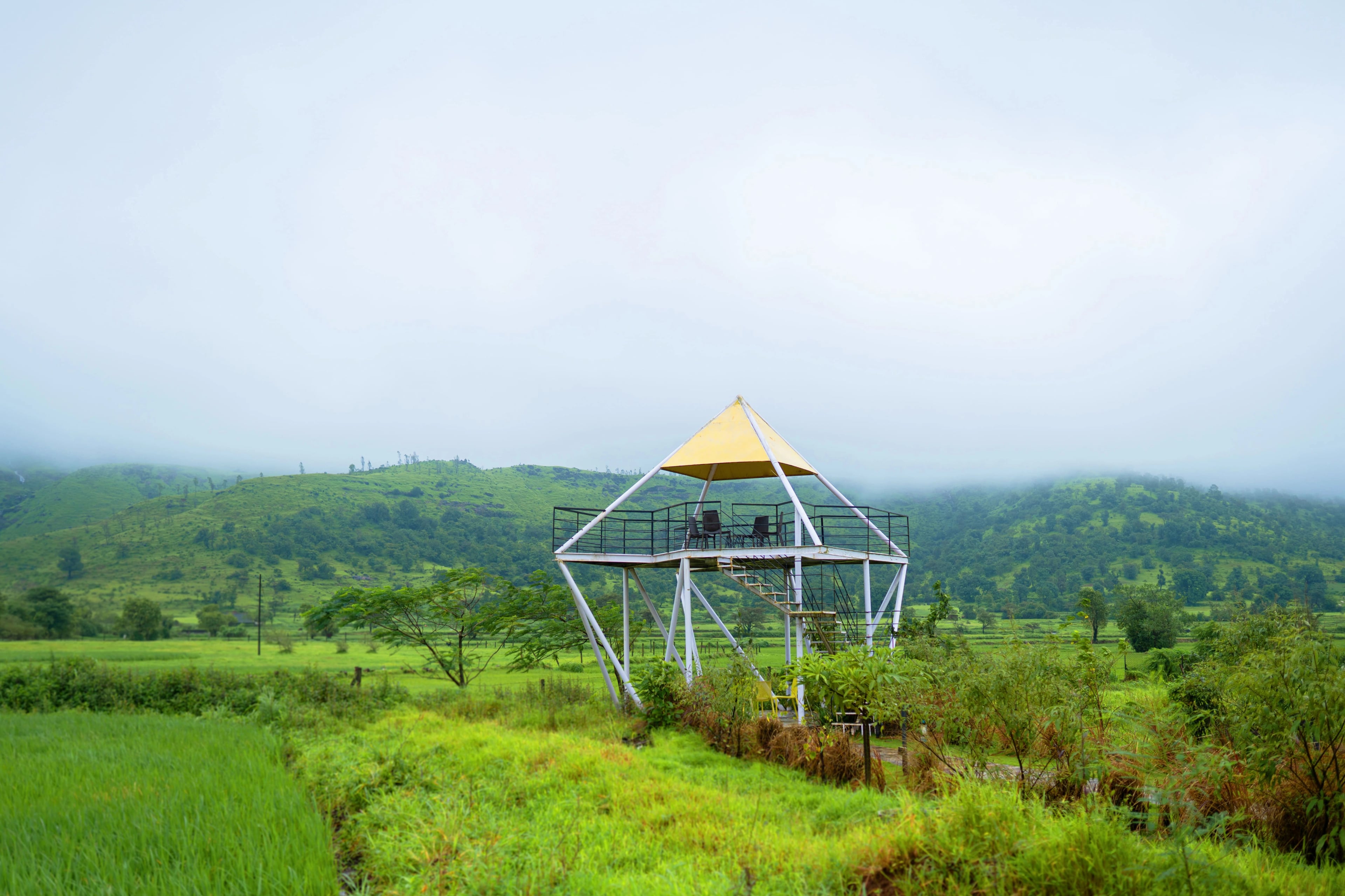 luxury villa stay in Igatpuri