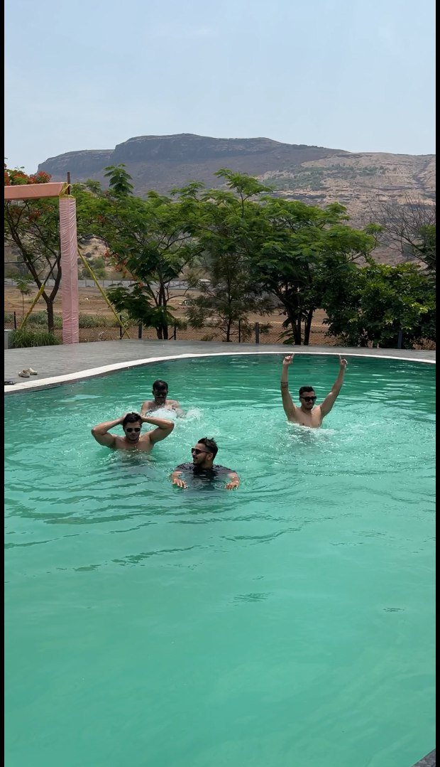 sunset_swimming_at_resort_pool